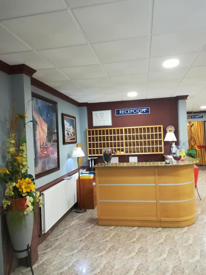 Hotel La Bolera Vinaros Bagian luar foto