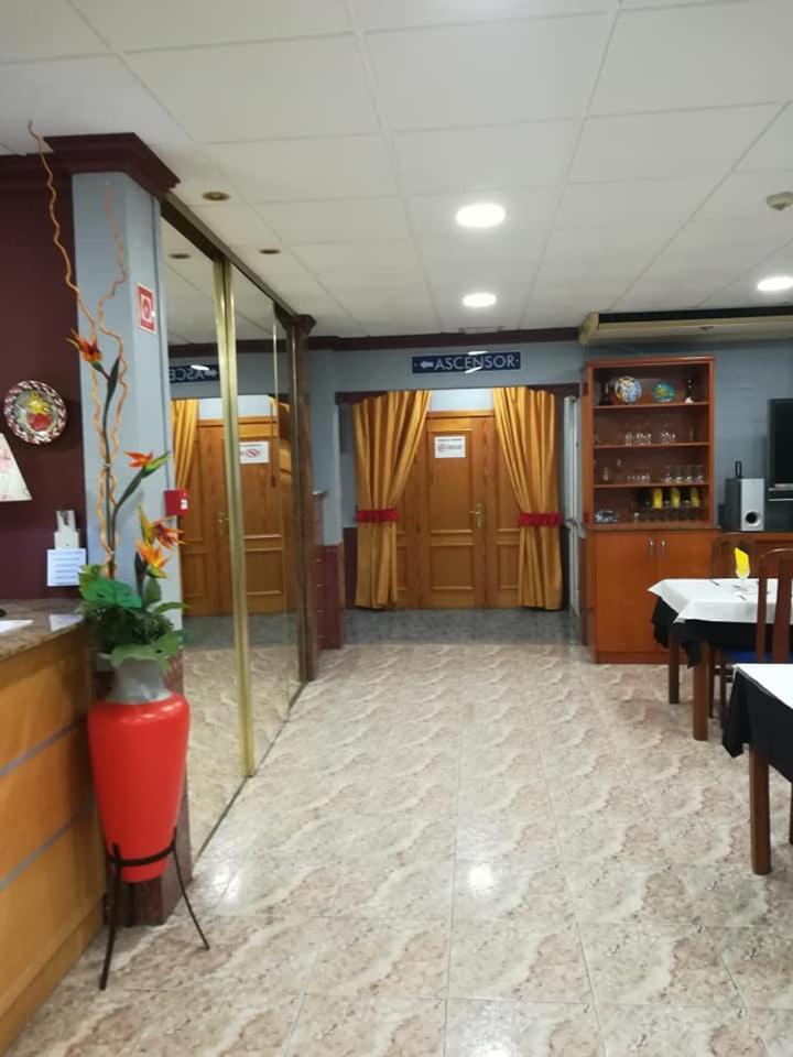 Hotel La Bolera Vinaros Bagian luar foto